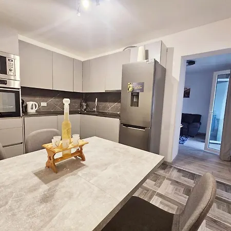 Apartment Asya